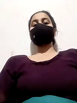 magicmoment00786 online show from December 8, 3:35 pm