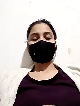 magicmoment00786 online show from January 26, 3:36 pm