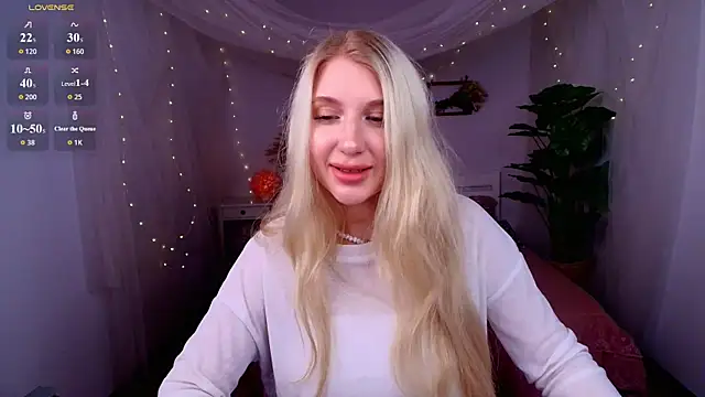 Evacadooo online show from July 31, 4:12 am