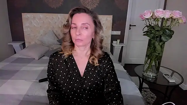 AllisonWilliams online show from December 2, 5:41 pm