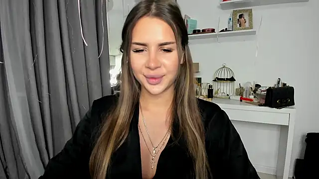 SuraMune online show from February 23, 3:08 pm