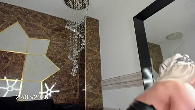 Snapshot of Charlie_Doll chatting on March 22, 11:21 am Charlie Doll online show from March 22, 11:21 am