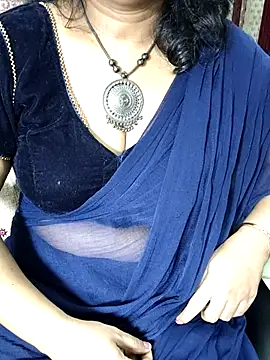 indian anu mallu online show from March 3, 4:58 am