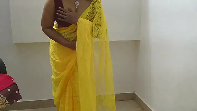 indian anu mallu online show from October 27, 5:55 am