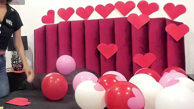 Violeta Roa online show from February 12, 1:16 pm