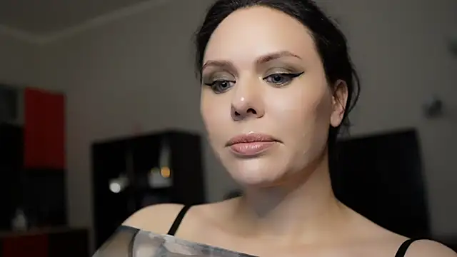 MollyCheiz online show from December 18, 10:02 pm