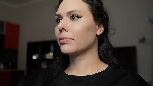 MollyCheiz online show from December 22, 2:17 am