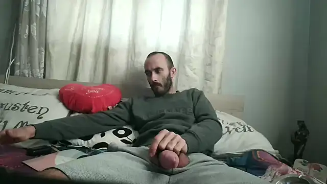 kisandgioni online show from December 31, 12:15 pm