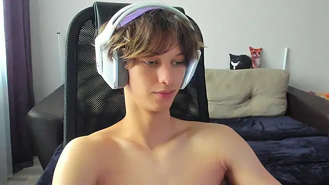 Ostin meow online show from September 28, 6:19 am