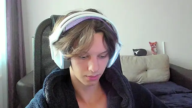 Ostin meow online show from October 25, 10:45 am