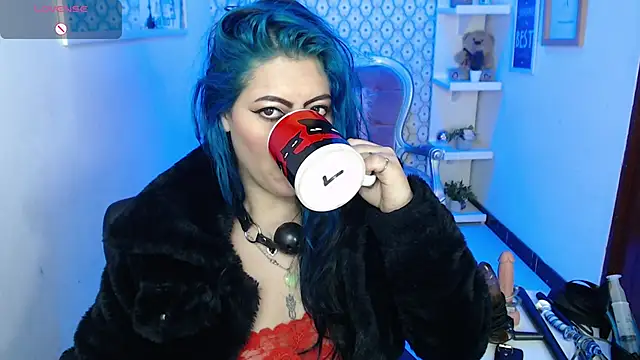 Snapshot of scarleth_blue chatting on January 29, 9:23 am scarleth blue online show from January 29, 9:23 am