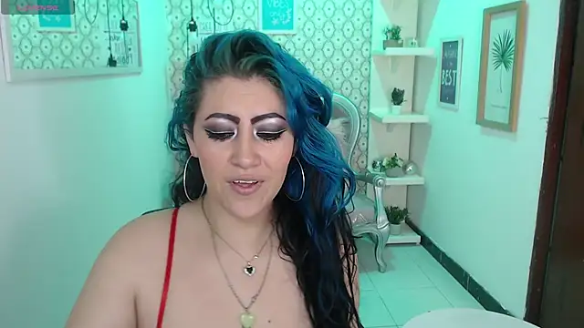 Snapshot of scarleth_blue chatting on March 1, 3:21 am scarleth blue online show from March 1, 3:21 am