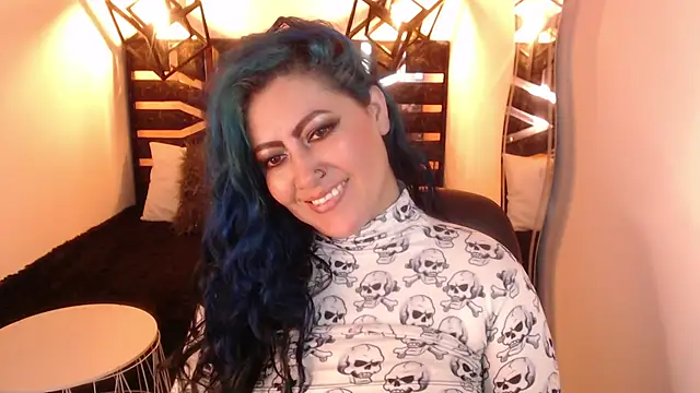 Snapshot of scarleth_blue chatting on March 25, 3:12 am scarleth blue online show from March 25, 3:12 am