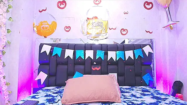 canela oss online show from September 23, 11:57 am