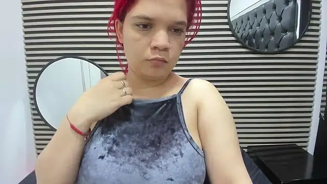 Snapshot of MelanyCarter18 chatting on April 18, 1:59 pm MelanyCarter18 online show from April 18, 1:59 pm