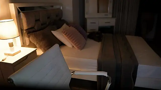 Camilaa bueno online show from September 23, 4:15 am