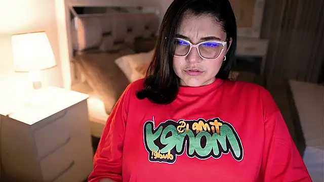 Camilaa bueno online show from October 8, 3:37 am