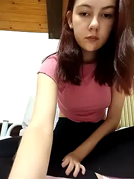 Snapshot of ella_grays chatting on December 19, 4:02 pm ella grays online show from December 19, 4:02 pm