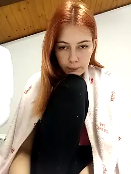 Snapshot of ella_grays chatting on January 8, 6:09 pm ella grays online show from January 8, 6:09 pm