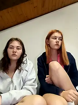 Snapshot of ella_grays chatting on January 27, 5:58 pm ella grays online show from January 27, 5:58 pm