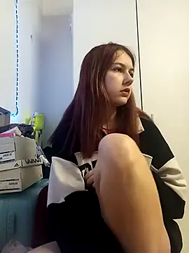 Snapshot of ella_grays chatting on February 27, 6:53 pm ella grays online show from February 27, 6:53 pm
