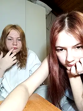 Snapshot of ella_grays chatting on March 9, 7:48 pm ella grays online show from March 9, 7:48 pm