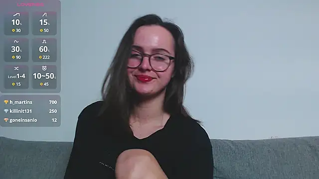 Pinky  Binky online show from December 13, 11:17 pm