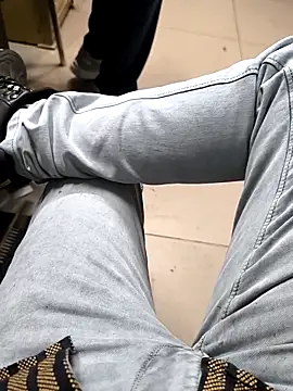 faaseel online show from September 17, 10:28 am