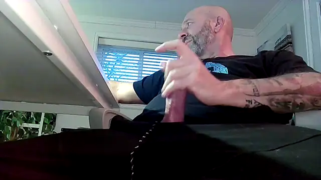 MileHighCock online show from December 13, 11:39 pm