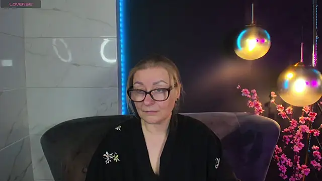 AlexandraKind online show from December 30, 1:47 pm