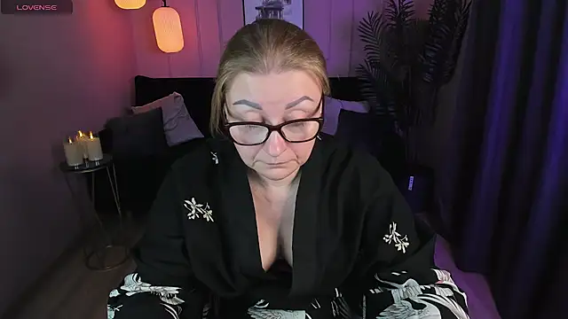 AlexandraKind online show from January 21, 2:43 am