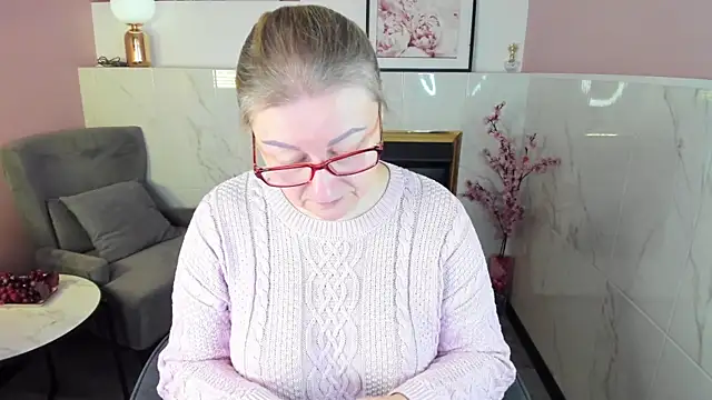 AlexandraKind online show from November 29, 3:26 pm