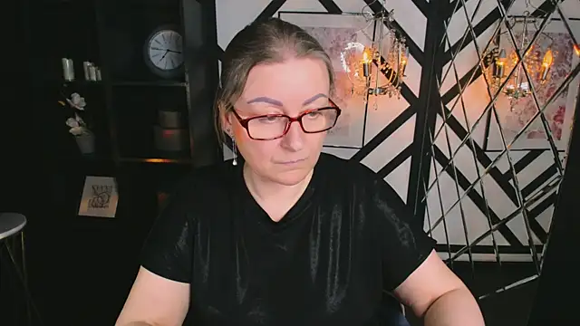 AlexandraKind online show from March 8, 1:47 am