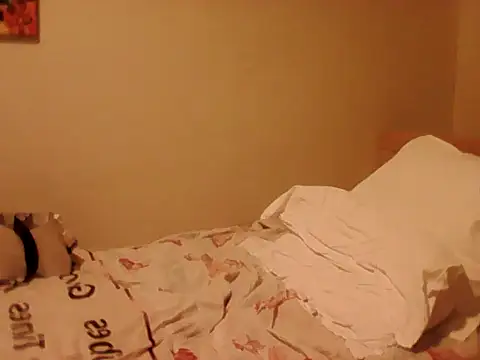 housewife shantie online show from March 19, 1:20 am