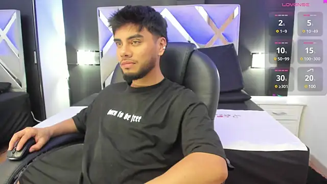 Tommidubois online show from January 19, 12:17 am