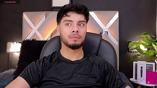 Tommidubois online show from November 7, 4:34 am