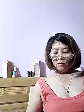 Baby-tits2024 online show from December 3, 1:21 pm