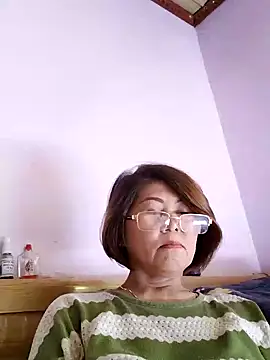 Baby-tits2024 online show from December 28, 6:39 am