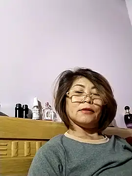 Baby-tits2024 online show from January 12, 9:29 pm