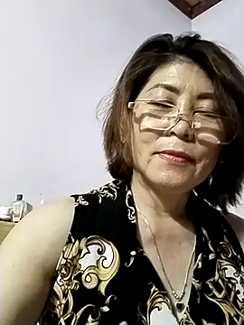 Baby-tits2024 online show from March 3, 2:26 pm