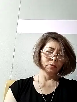 Baby-tits2024 online show from March 20, 2:32 pm