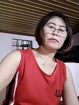 Baby-tits2024 online show from September 18, 1:46 pm