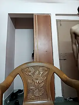 Snapshot of Vignesh3246 chatting on January 29, 7:32 pm Vignesh3246 online show from January 29, 7:32 pm