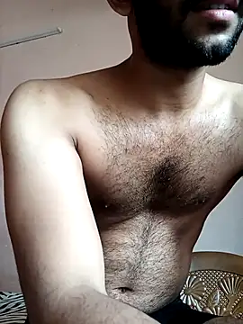 Snapshot of Vignesh3246 chatting on October 6, 6:11 am Vignesh3246 online show from October 6, 6:11 am