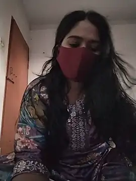 Snapshot of Magical_Girl- chatting on May 25, 4:51 am Magical Girl- online show from May 25, 4:51 am
