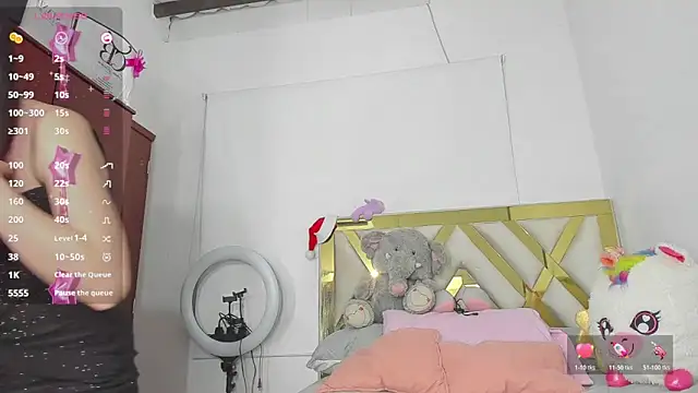 rousee yareldss online show from December 19, 3:13 am