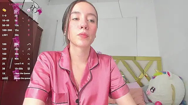 rousee yareldss online show from December 20, 4:08 am