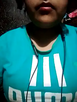 Love-Veronica online show from March 9, 6:01 pm