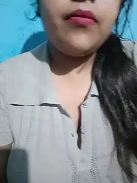 Love-Veronica online show from July 7, 6:23 pm