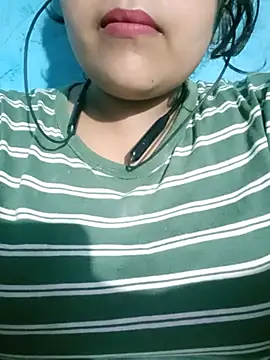 Love-Veronica online show from July 12, 6:21 pm